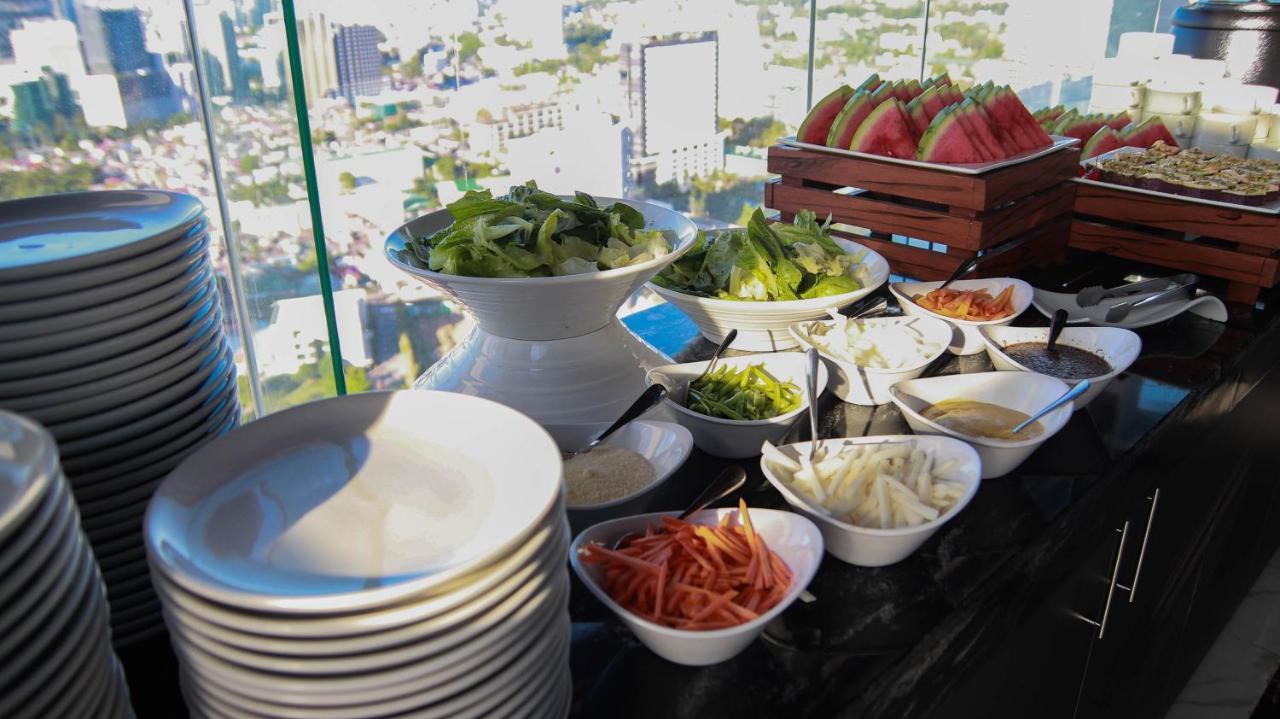Noble Cebu Hotel Eksteriør bilde